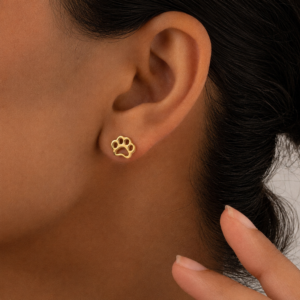Openwork Paw Print Stud Earrings | 18k Gold Plated